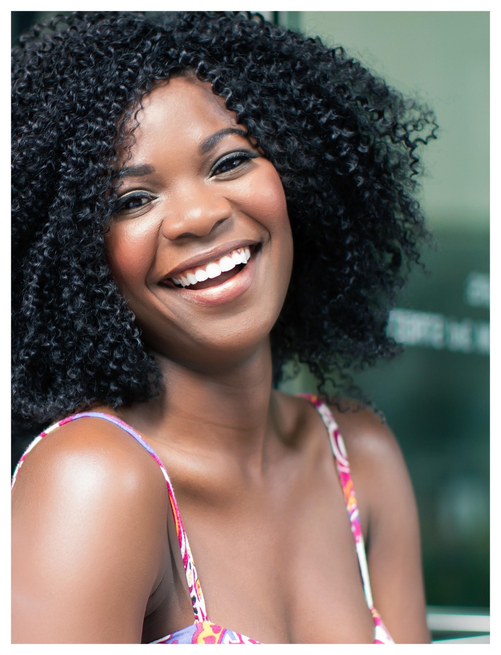 smile, happy, people, nature, fun, young, woman, happiness, girl, smiling, portrait, female, person, cheerful, face, summer, lifestyle, looking, black woman, fashion, attractive, model, glamour, african, posing, black people